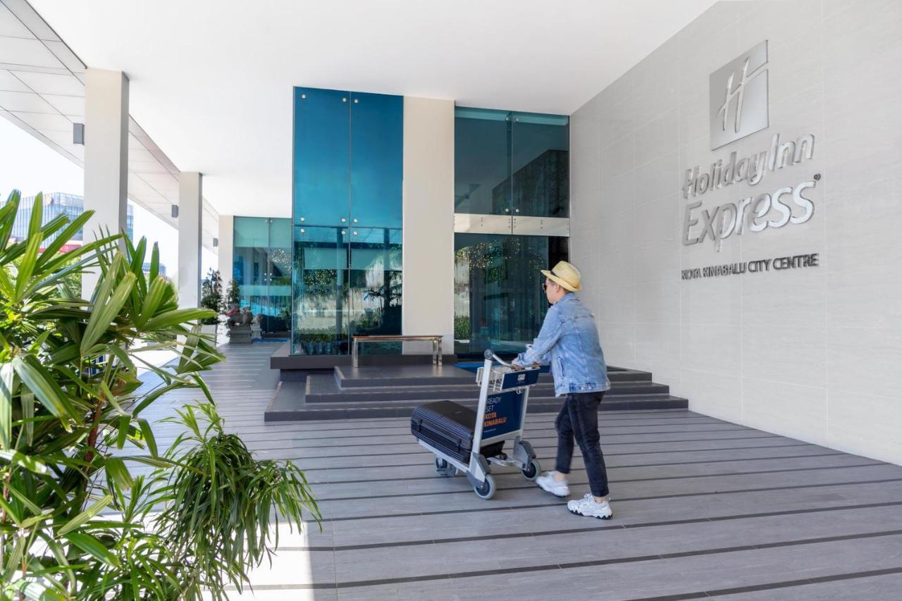 Holiday Inn Express Kota Kinabalu City Centre By Ihg Zewnętrze zdjęcie