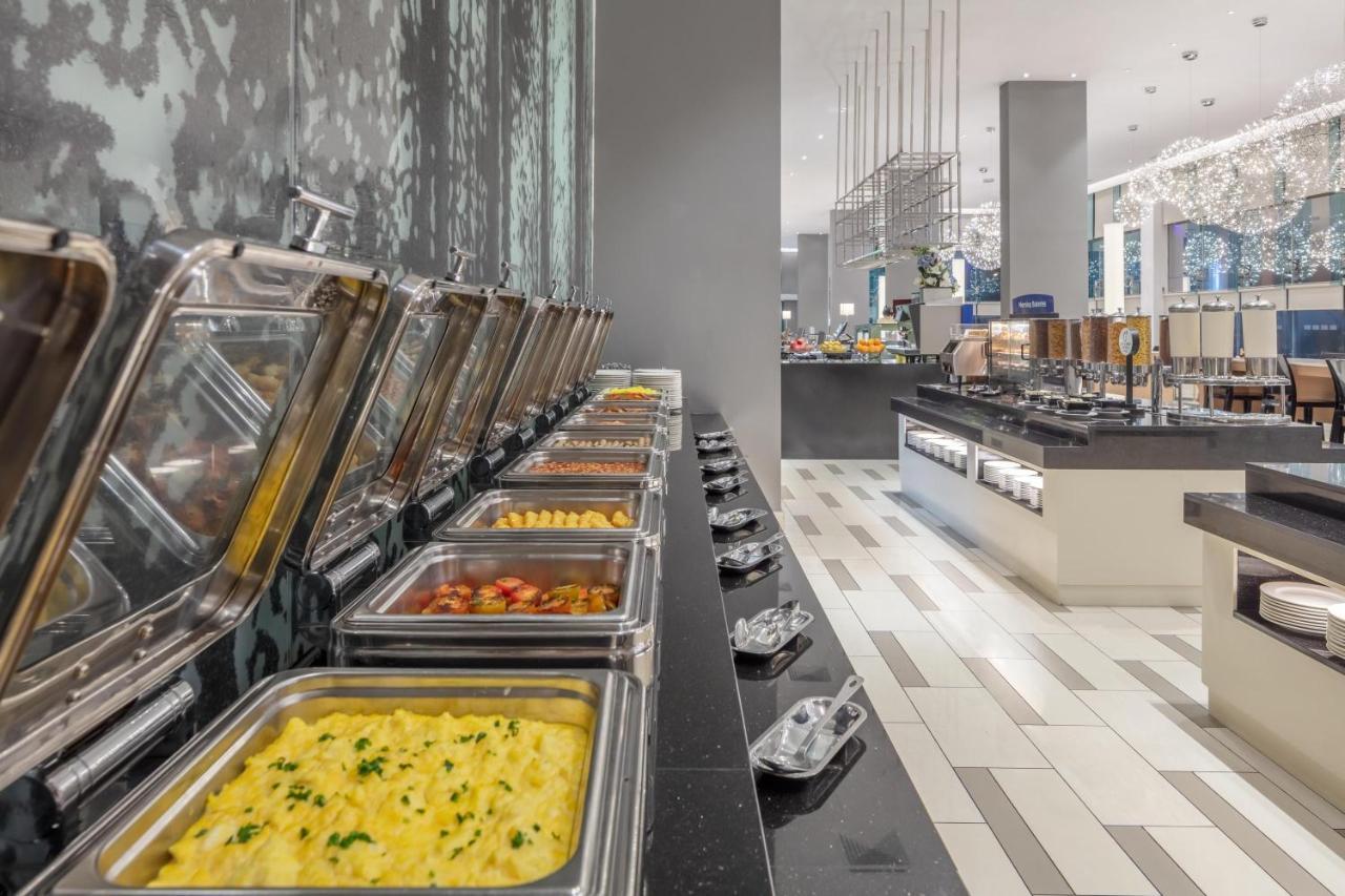 Holiday Inn Express Kota Kinabalu City Centre By Ihg Zewnętrze zdjęcie