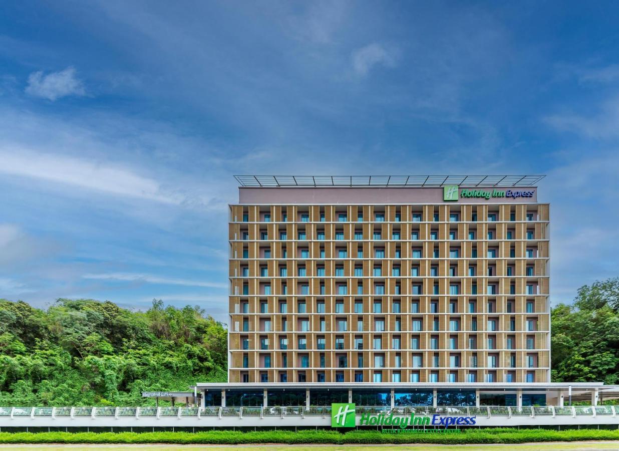 Holiday Inn Express Kota Kinabalu City Centre By Ihg Zewnętrze zdjęcie
