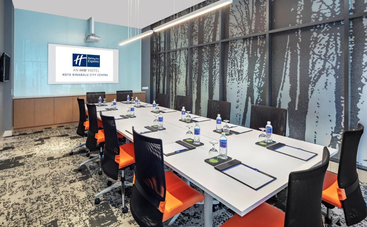 Holiday Inn Express Kota Kinabalu City Centre By Ihg Zewnętrze zdjęcie