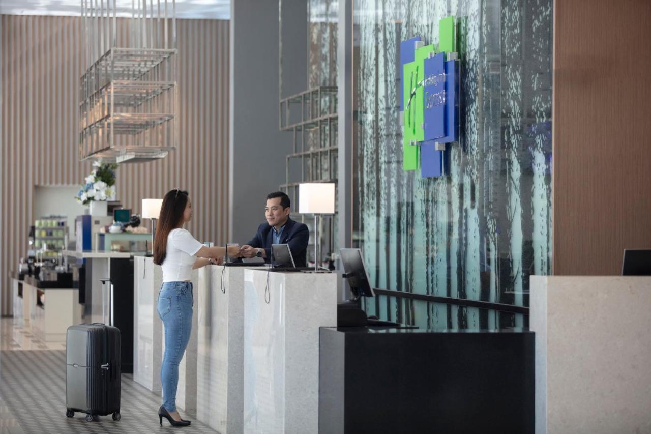 Holiday Inn Express Kota Kinabalu City Centre By Ihg Zewnętrze zdjęcie